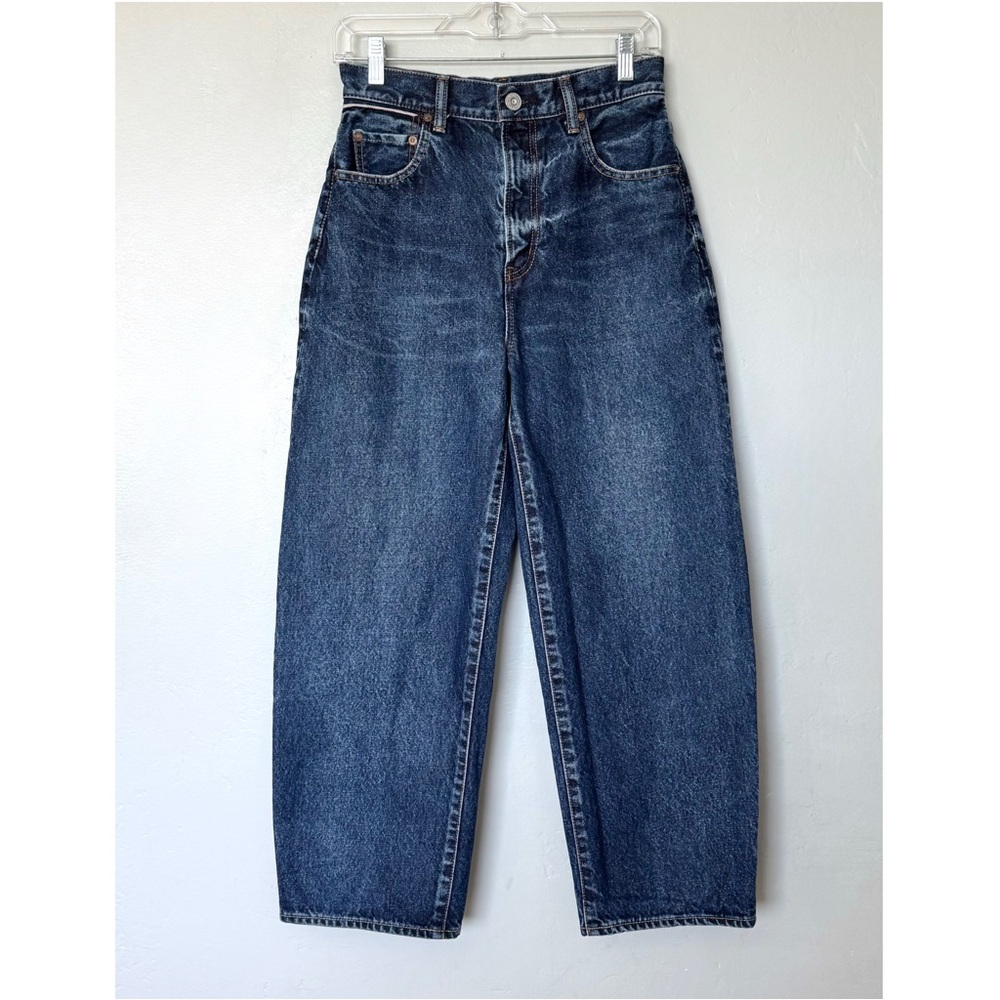 Moussy Relaxed Blue Jeans with Cropped Ankle Length Size 26